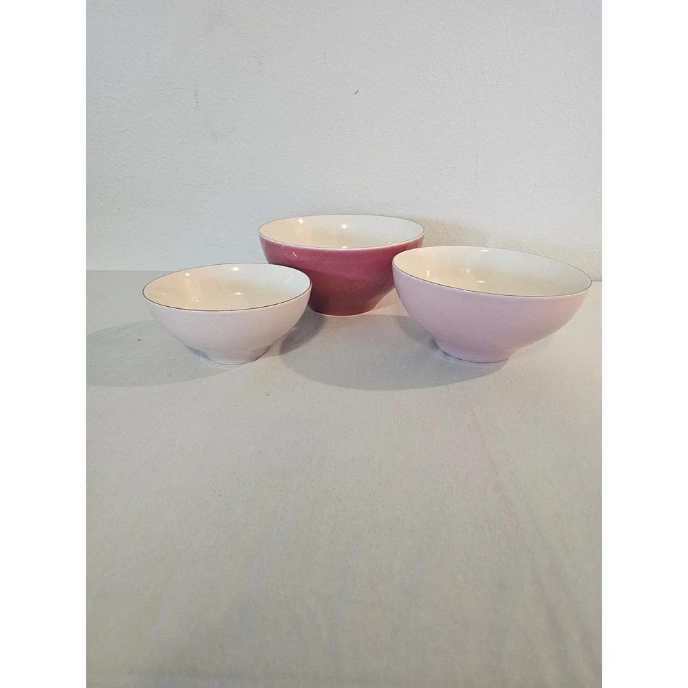 Paris Hilton 3-Piece Stoneware Mixing Bowl Set Pink Ombre Graduated Tones